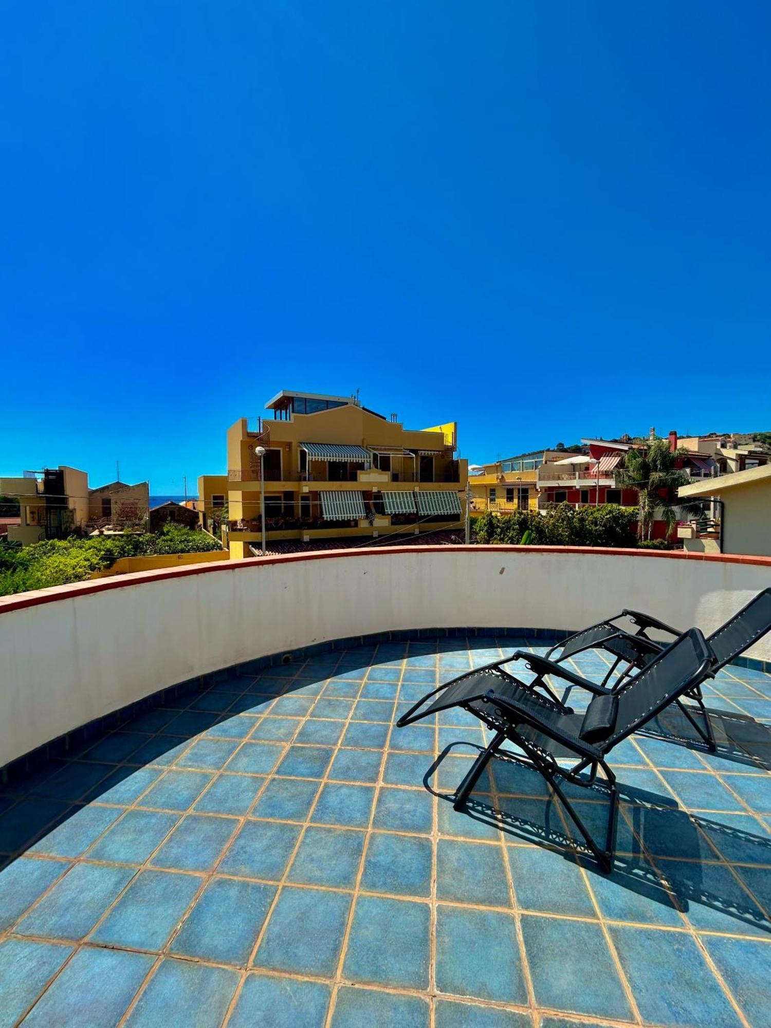 B&B Villa Rodriguez Мілаццо Екстер'єр фото